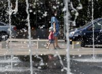 Καιρός – Καύσωνας: Στα “κόκκινα” το θερμόμετρο – Πού έδειξε 41,4 βαθμούς Κελσίου