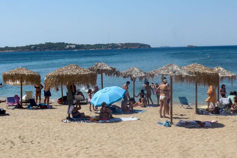 Καιρός: “Επέλαση” καύσωνα – Πού θα φθάσει τους 42 βαθμούς Κελσίου