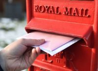 Royal Mail: Έρχονται στη πόρτα και παραλαμβάνουν δέματα δωρεάν