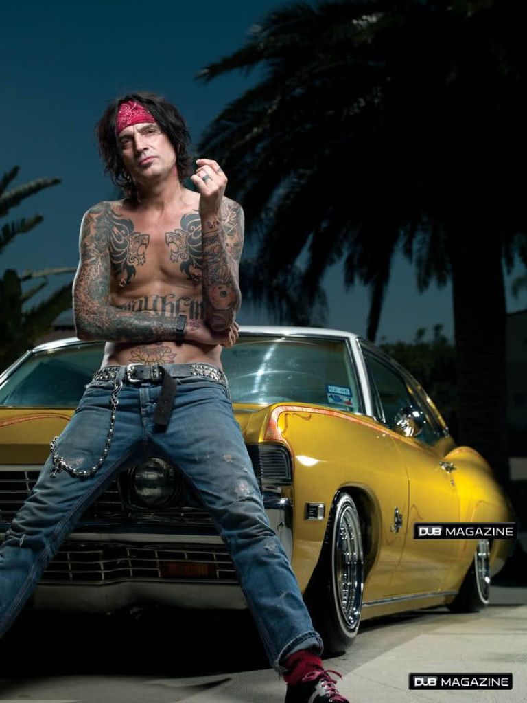 Ο πρωταγωνιστής των Motley Crue, Tommy Lee, λειτουργεί με αινίγματα