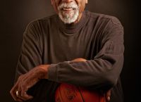 O Bill﻿ Russell στο άθλημα των ψηλών