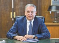 Με άριστη γνώση του φακέλου Με άριστη γνώση του φακέλου
