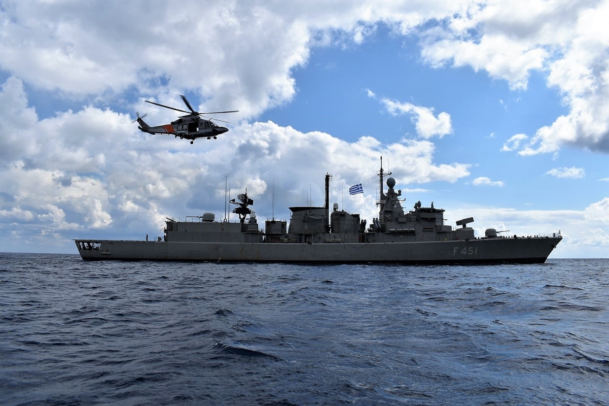 Τουρκία: Πανικός για τα ελληνικά ελικόπτερα στον Έβρο