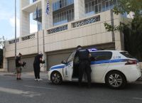 Εφετείο Αθηνών: Άγνωστος εισέβαλε με το αυτοκίνητό του στο πάρκινγκ