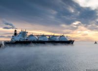 Ένας στόλος πέντε πλοίων κατευθύνεται από την Ασία μεταφέροντας 3 εκατ. βαρέλια ντίζελ Ένας στόλος πέντε πλοίων κατευθύνεται από την Ασία μεταφέροντας 3 εκατ. βαρέλια ντίζελ