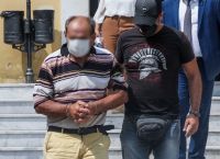 Αλεποχώρι: Δίωξη για απόπειρα ανθρωποκτονίας άσκησε ο Εισαγγελέας στον 70χρονο που πυροβόλησε ανήλικους Αλεποχώρι: Δίωξη για απόπειρα ανθρωποκτονίας άσκησε ο Εισαγγελέας στον 70χρονο που πυροβόλησε ανήλικους