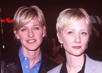 Anne Heche: Μετά την Ellen DeGeneres ήρθε το χάος στη ζωή της Anne Heche: Μετά την Ellen DeGeneres ήρθε το χάος στη ζωή της