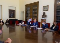 Τον χάρτη της τουρκικής προκλητικότητας έδειξε ο Δένδιας σε απόφοιτους του Harvard