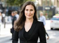 «Συνέχισε να χορεύεις, Σάνα!» «Συνέχισε να χορεύεις, Σάνα!»