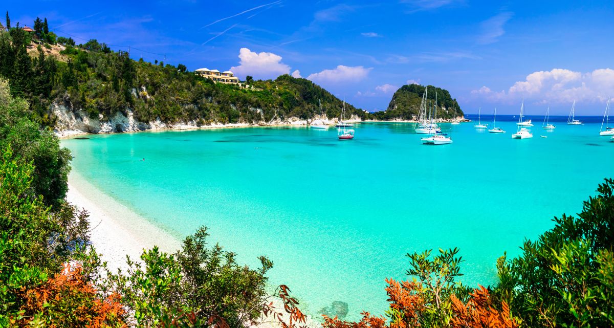 Καιρός σήμερα 21/8: Γενικά αίθριος με τοπικές νεφώσεις τις μεσημβρινές και απογευματινές ώρες