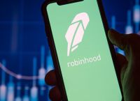 Robinhood: Λόγω πληθωρισμού απολύει το 23% των υπαλλήλων της
