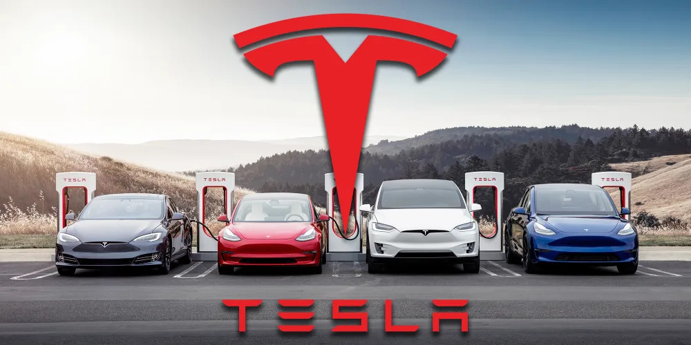 Elon Musk: Τα αυτοοδηγούμενα οχήματα από την Tesla θα είναι έτοιμα μέχρι το τέλος του έτους