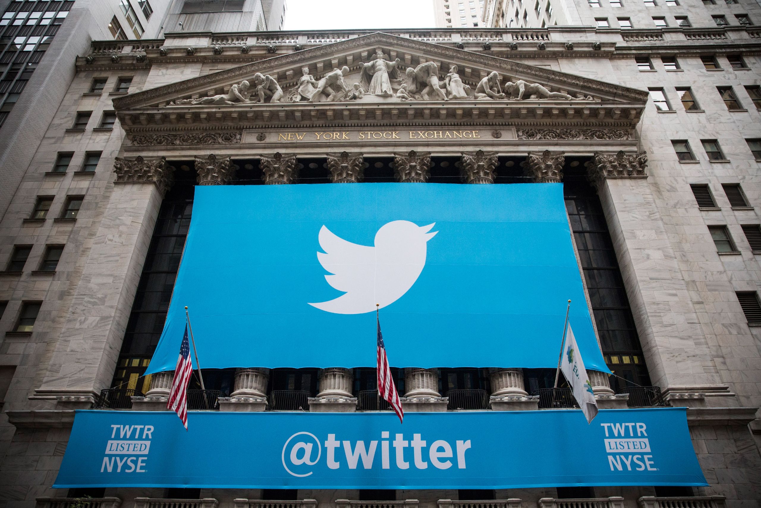 Twitter: Ανακοίνωσε στους υπαλλήλους ότι τα μπόνους θα μειωθούν στο μισό αν δεν έχουν καλή απόδοση