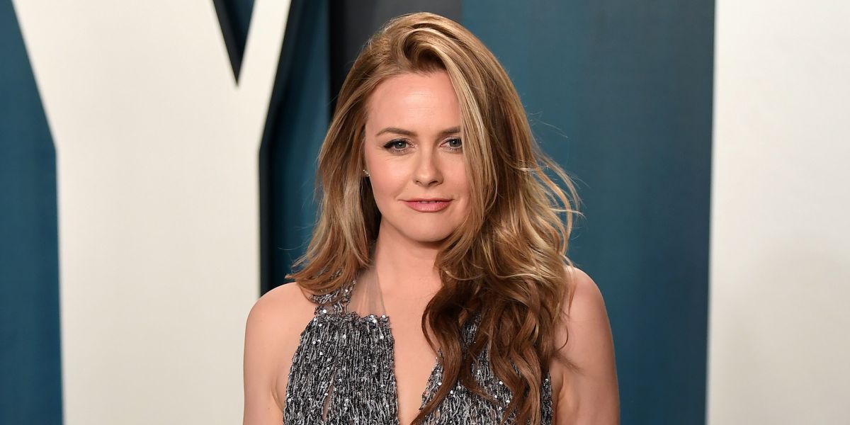 Alicia Silverstone holidays in Greece