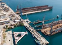 Ναυπηγεία Ελευσίνας: Ψηφίσθηκε κατά πλειοψηφία στην επιτροπή το νομοσχέδιο
