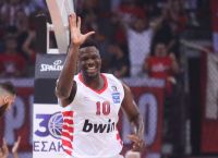 Ολυμπιακός: Ο Κολέ θα κρίνει το μέλλον του Φαλ στην Εθνική Γαλλίας