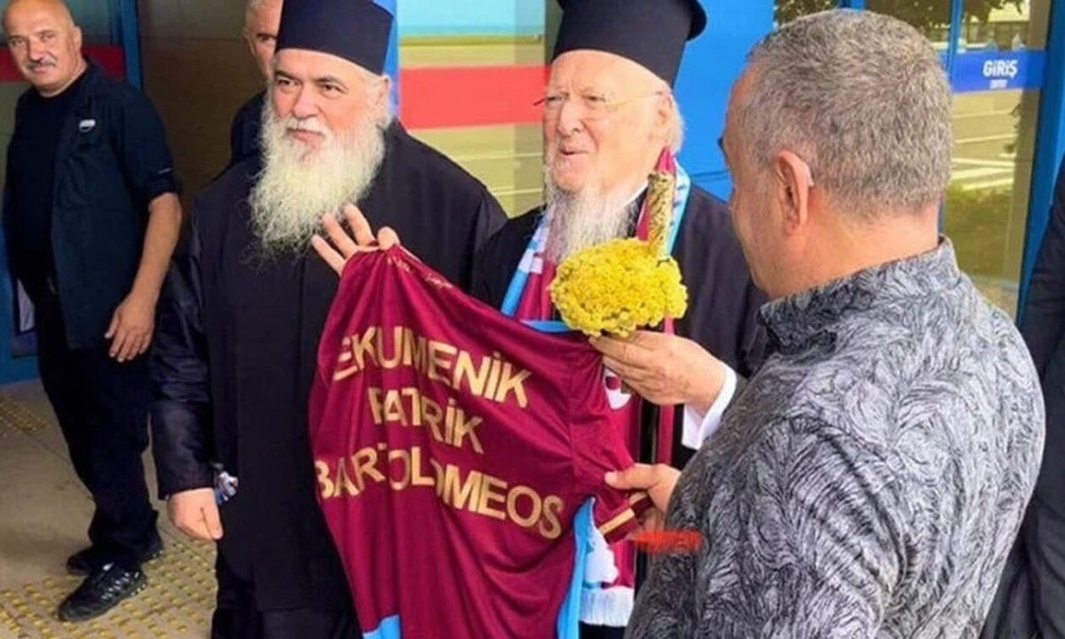 Τουρκικές προκλήσεις: Ο Μπαχτσελί τα “έβαλε” με τον Πατριάρχη Βαρθολομαίο για μια φανέλα της  Τράμπζονσπορ