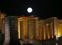 Πανσέληνος Αυγούστου: Ελεύθερη είσοδος σε αρχαιολογικούς χώρους, μνημεία και μουσεία