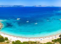 Why the wealthy head to Porto Heli every Summer