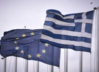 Financial Times: Η ΕΕ θα τερματίσει την εποπτεία της ελληνικής οικονομίας μετά από 12 χρόνια αναταραχής
