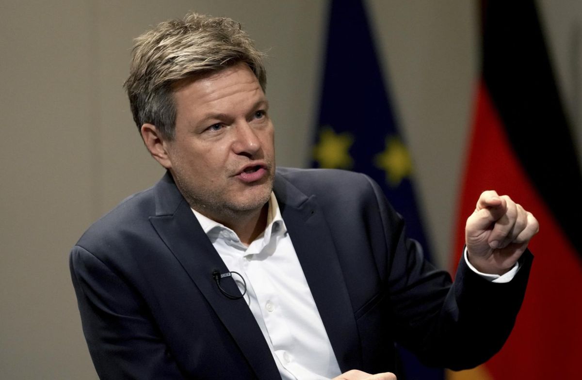 Χάμπεκ: Η Γερμανία πρέπει να περιμένει μείωση της ροής φυσικού αερίου από τη Ρωσία