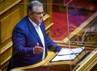 Κουτσούμπας: Το καλάθι του νοικοκυριού εμπαιγμός της κοινωνίας Κουτσούμπας: Το καλάθι του νοικοκυριού εμπαιγμός της κοινωνίας