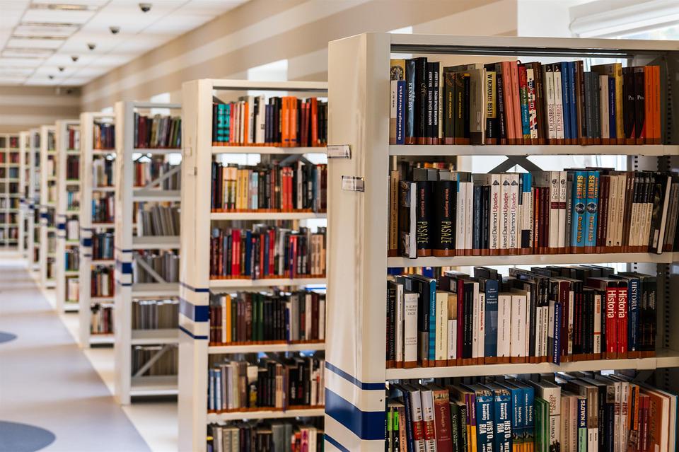 ΟΑΕΔ ΔΥΠΑ βιβλία: Ποιοι δικαιούνται το voucher