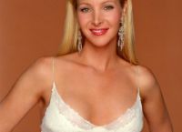 Lisa Kudrow: Ένιωθε ανασφάλεια με το σώμα της στα Φιλαράκια Lisa Kudrow: Ένιωθε ανασφάλεια με το σώμα της στα Φιλαράκια