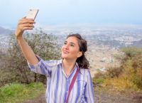 El Pais: Πώς να βγάλετε μια τέλεια Selfie