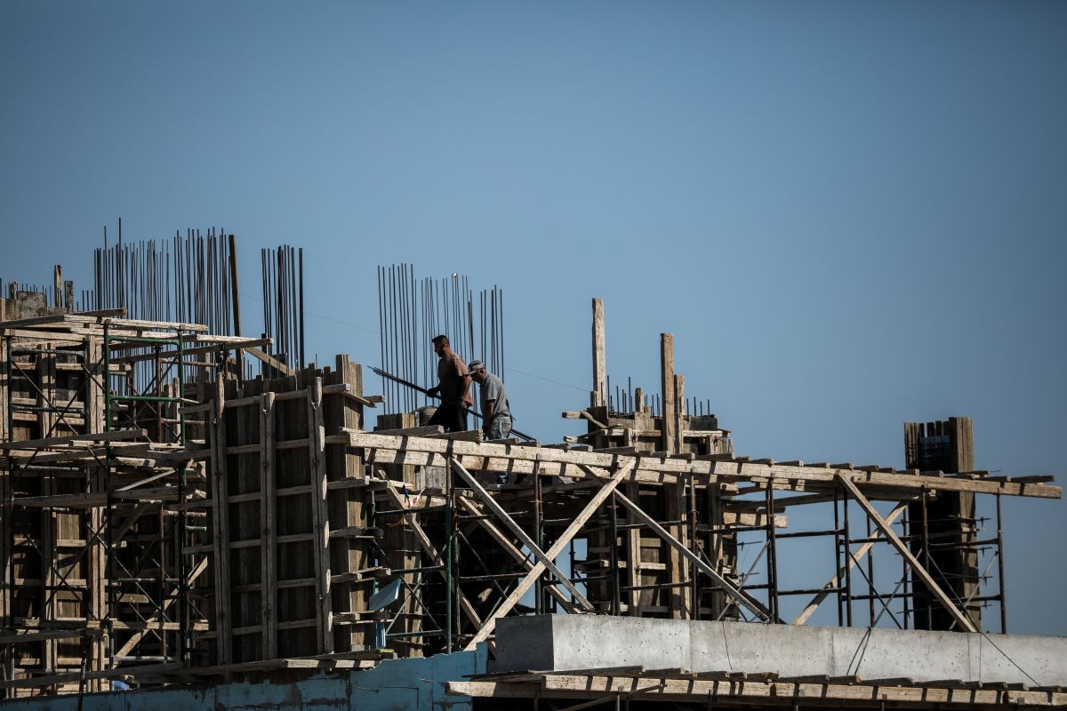 Ακρίβεια: Μπήκε… φρένο στην οικοδομή -“Φωτιά” οι τιμές των υλικών