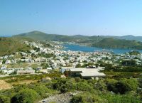 Τουρισμός: Πάτμος και Λειψοί οι προορισμοί που ξεχωρίζουν για τα θρησκευτικά προσκυνήματα Τουρισμός: Πάτμος και Λειψοί οι προορισμοί που ξεχωρίζουν για τα θρησκευτικά προσκυνήματα