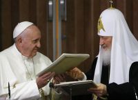 Ο Ρώσος Πατριάρχης ακύρωσε τη συνάντησή του με τον Πάπα Φραγκίσκο