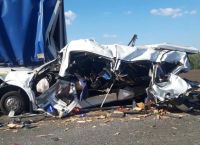 Ρωσία: Συνολικά 16 νεκροί από τη σύγκρουση ενός μινιμπάς και δύο φορτηγών