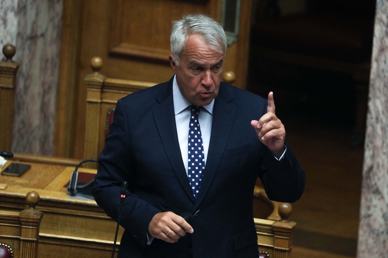 Κακοποίηση γαϊδουριού στη Ζίτσα: Παύση του αντιδημάρχου ζήτησε ο Βορίδης