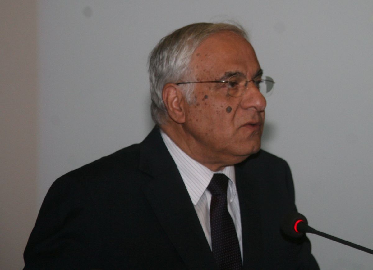 Διονύσης Σιμόπουλος: “Έφυγε” σε ηλικία 79 ετών ο αστροφυσικός και επίτιμος διευθυντής του Πλανητάριου