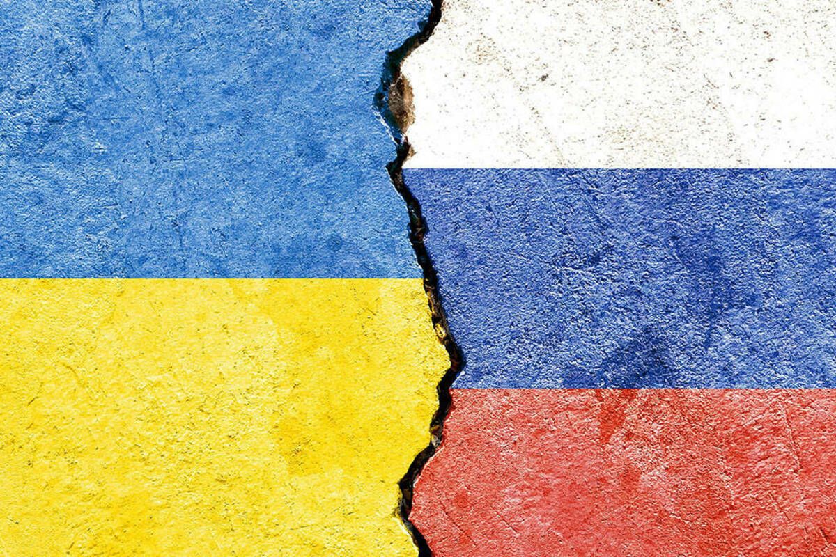 ukraine_and_russia_flag