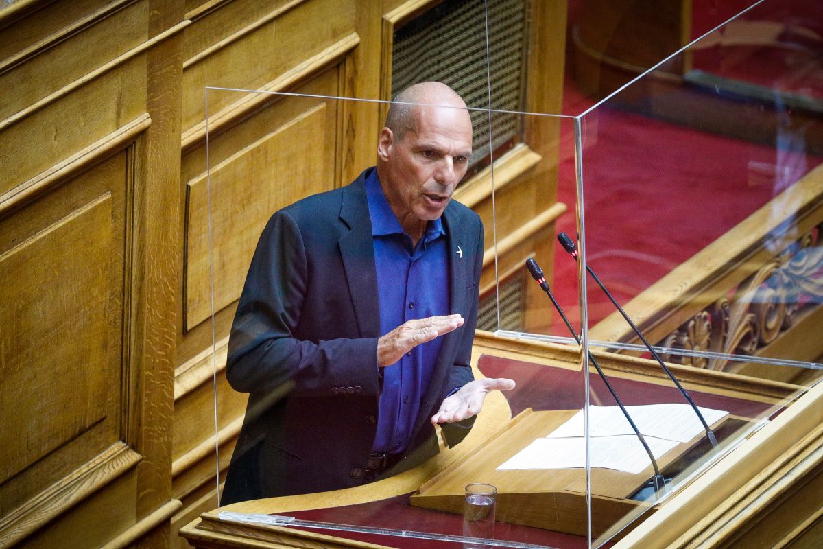 Βαρουφάκης: Οι 5 προϋποθέσεις για «προοδευτική διακυβέρνηση»