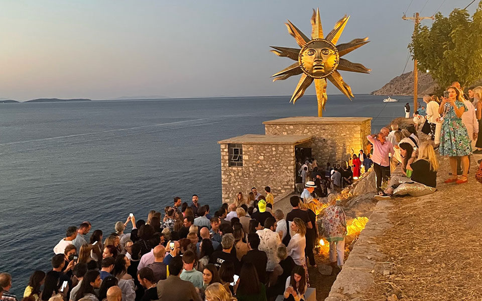 Jeff Koons in Hydra