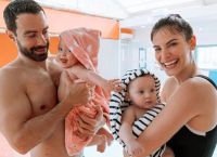 Σάκης Τανιμανίδης: Οι κόρες του τον λένε «μπαμπά» για πρώτη φορά