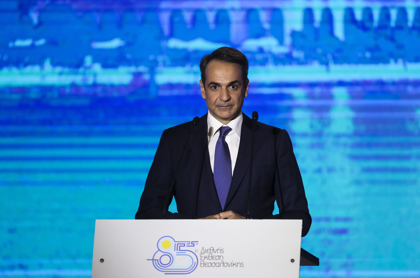 Στη Βουλή το πακέτο μέτρων: Τέλος η εισφορά αλληλεγγύης – Οριζόντια η επιδότηση πετρελαίου θέρμανσης