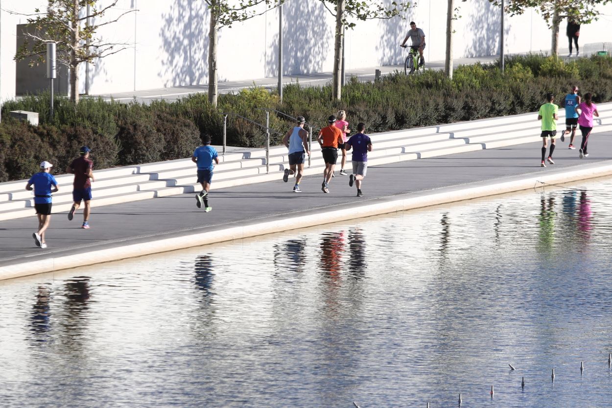 Kallithea Half Marathon 2022: Κλειστοί δρόμοι την Κυριακή [18/9] στην Καλλιθέα λόγω του αγώνα