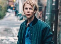 «Στεκόμαστε μαζί»: Ο Tom Odell αντιδρά στο ότι το «Another Love» έγινε το τραγούδι διαμαρτυρίας στο Ιράν «Στεκόμαστε μαζί»: Ο Tom Odell αντιδρά στο ότι το «Another Love» έγινε το τραγούδι διαμαρτυρίας στο Ιράν