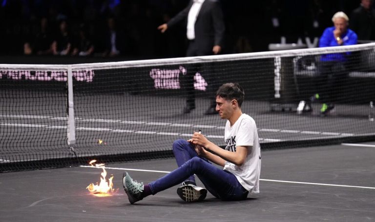 Protester Delays Tsitispas Laver Cup Match After Lighting Arm And Court On Fire