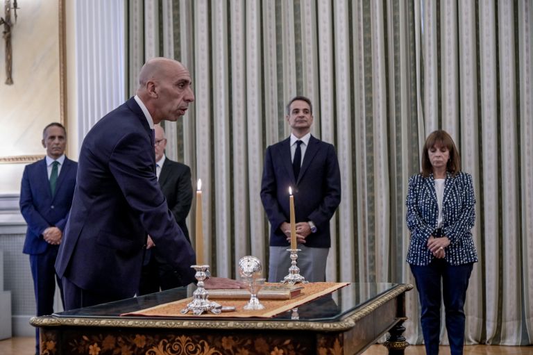 Ορκίστηκε υφυπουργός στον πρωθυπουργό ο Γιάννης Μπρατάκος
