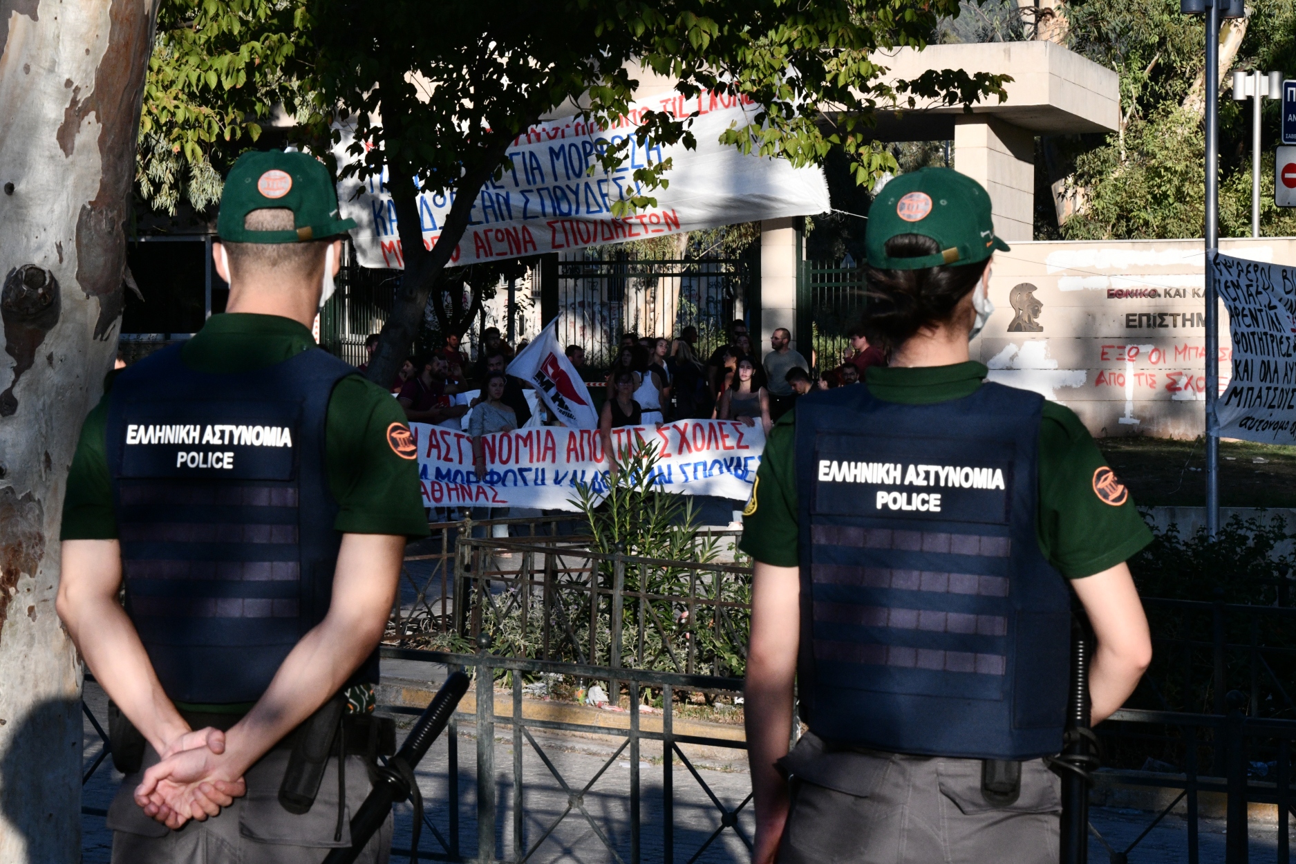 Θεσσαλονίκη: Χημικά στο ΑΠΘ μετά από επίθεση στην Πανεπιστημιακή Αστυνομία