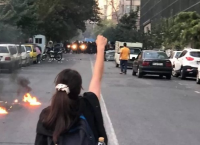 Ιράν: Νέα παρέμβαση των ΗΠΑ εν μέσω διαδηλώσεων και αντι – διαδηλώσεων Ιράν: Νέα παρέμβαση των ΗΠΑ εν μέσω διαδηλώσεων και αντι – διαδηλώσεων