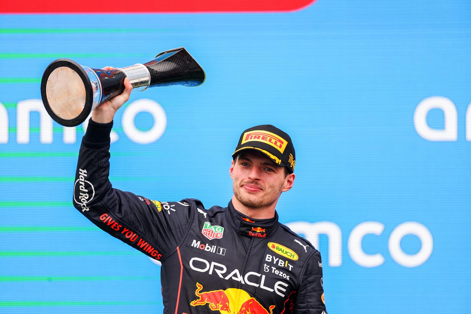 Ο σύμβουλος της Red Bull, πιστεύει ότι με 2 νίκες θα οδηγήσει τον Max Verstappen στη δόξα του τίτλου