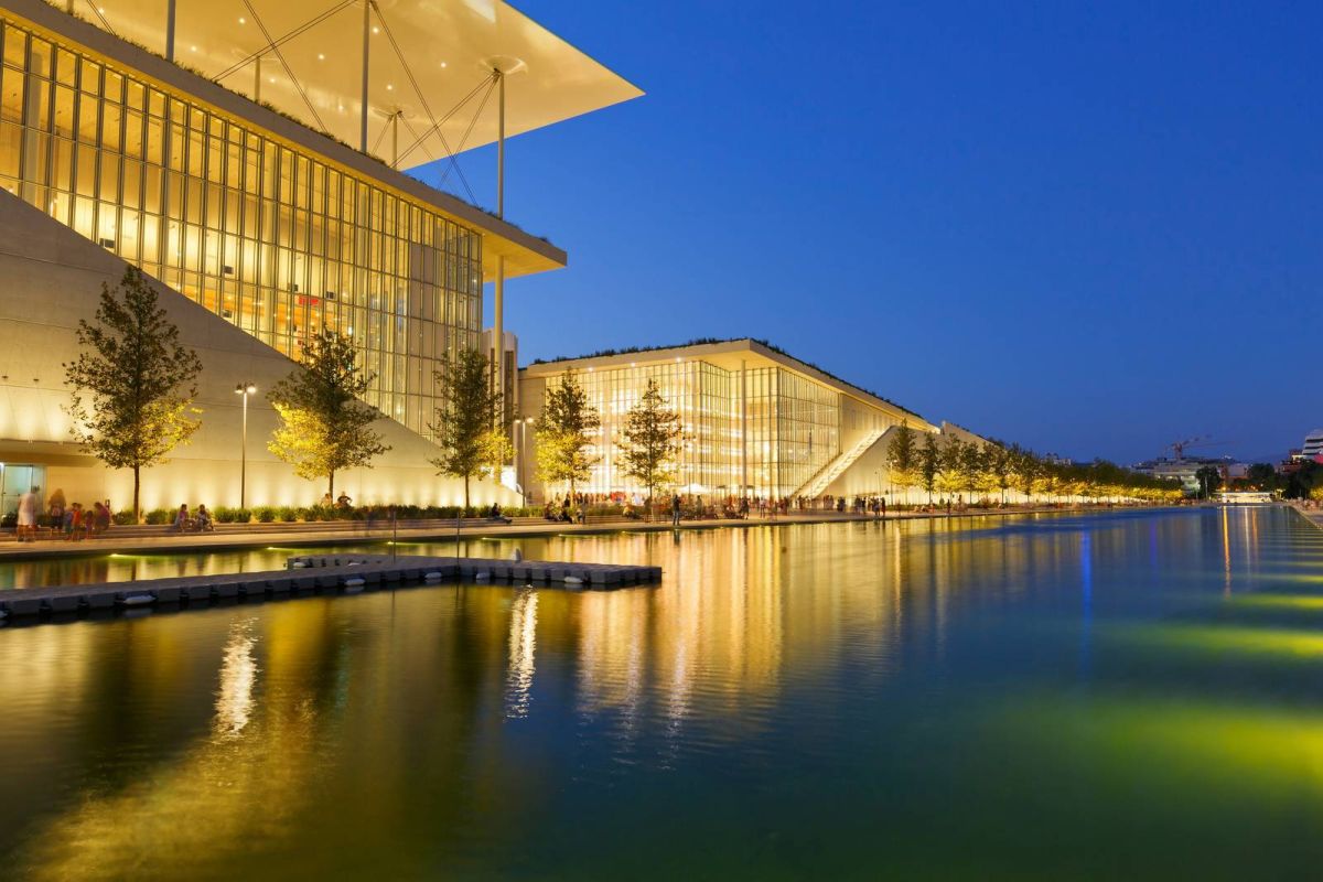Holiday magic returns to SNFCC on Dec. 1
