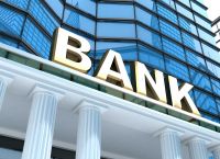 Greek banks given 10 days to reduce interest rates on new loans