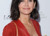 Η Courteney Cox και η νέα της ζωή μετά την εμμηνόπαυση